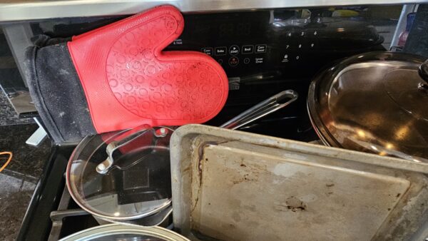 Pots and pans - Image 3